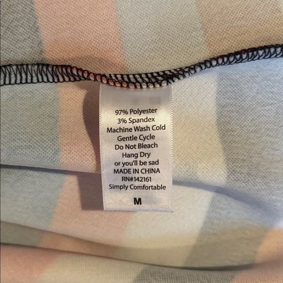 LuLaRoe Amelia striped dress in crepe material with pockets - Picture 11 of 16